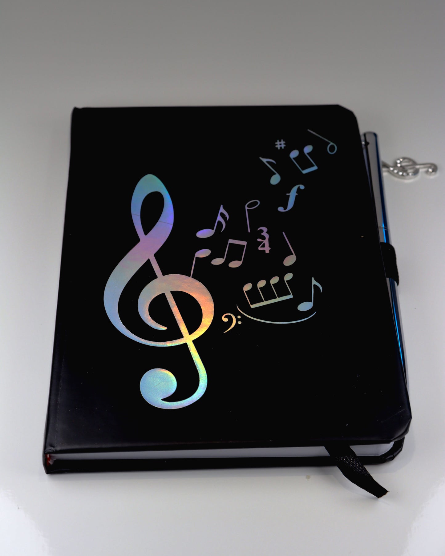 Caderno Musical com Caneta – Edição Branco ou Preto
